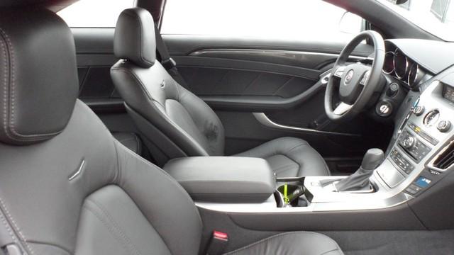 Cadillac CTS 2012 photo 3