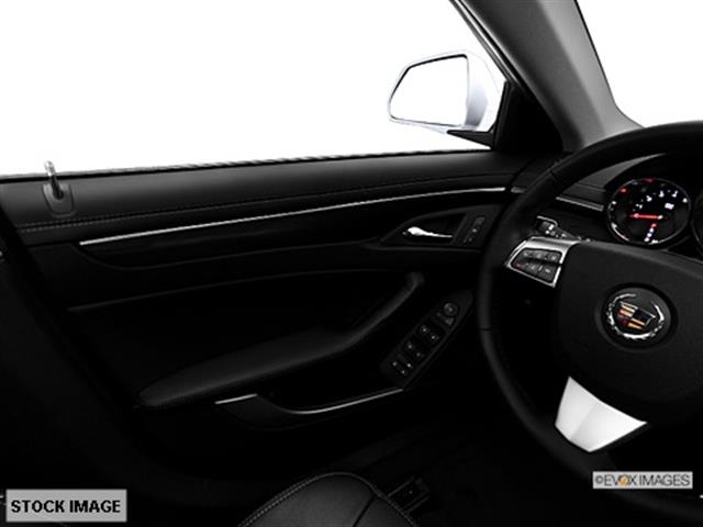 Cadillac CTS 2013 photo 1