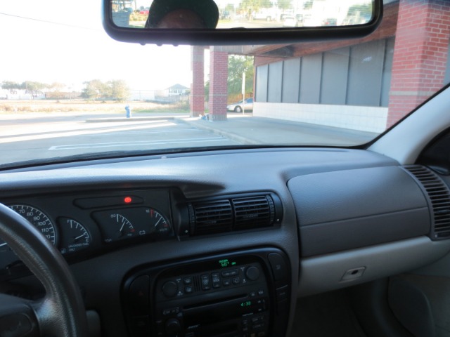 Cadillac Catera 1998 photo 3