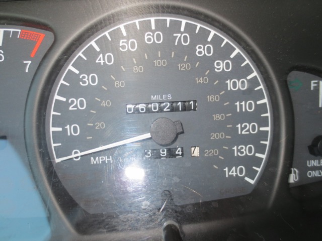 Cadillac Catera 1998 photo 4