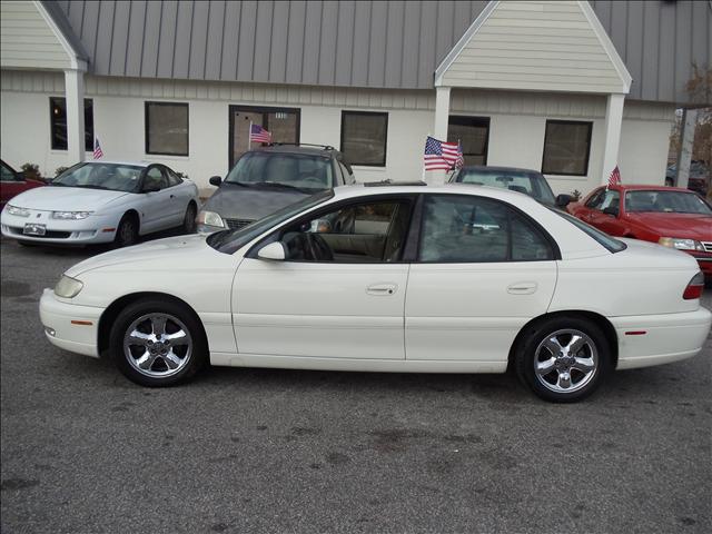 Cadillac Catera Base Sedan