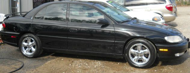 Cadillac Catera 1999 photo 2