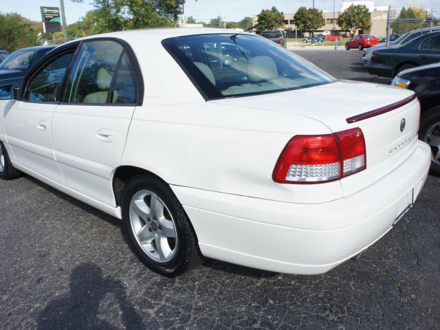 Cadillac Catera 2000 photo 2