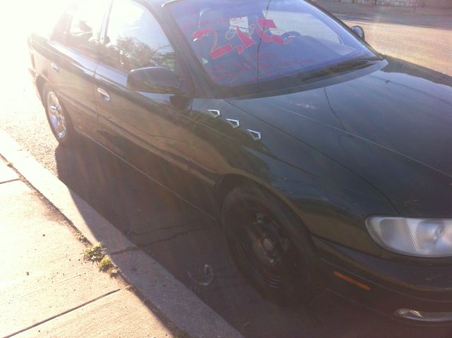 Cadillac Catera 2001 photo 3