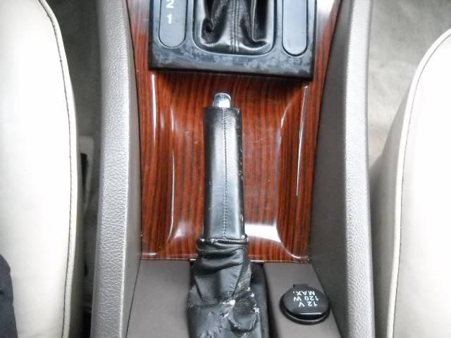 Cadillac Catera 2001 photo 2