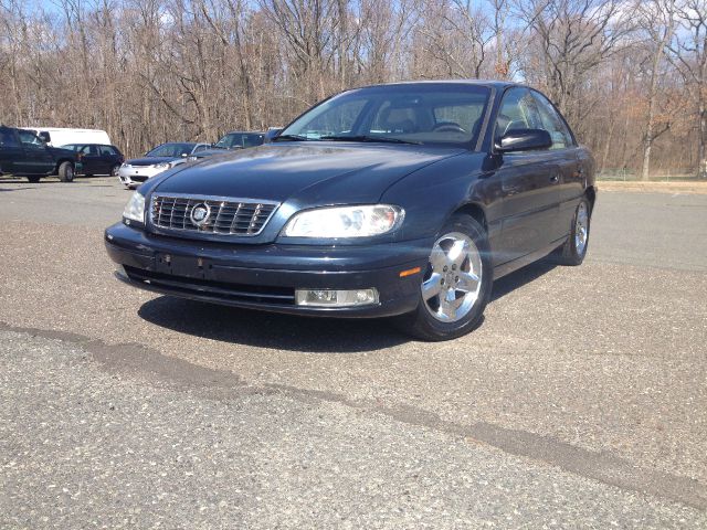 Cadillac Catera 2001 photo 2