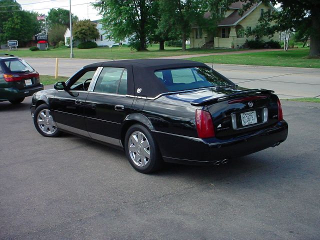 Cadillac DTS 2003 photo 4