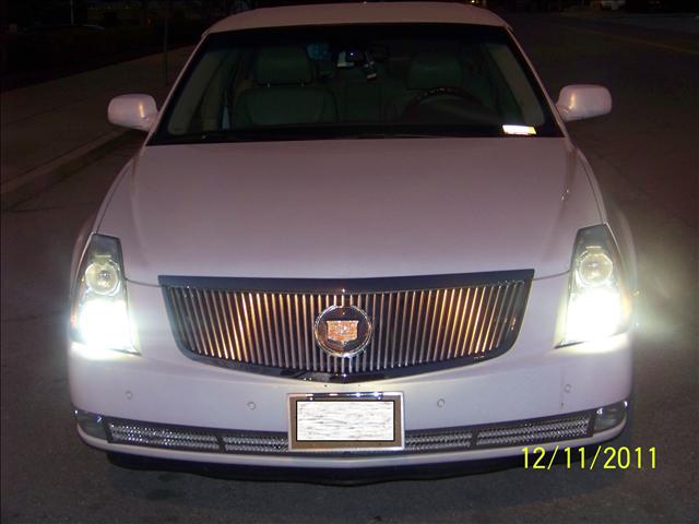 Cadillac DTS 2006 photo 0