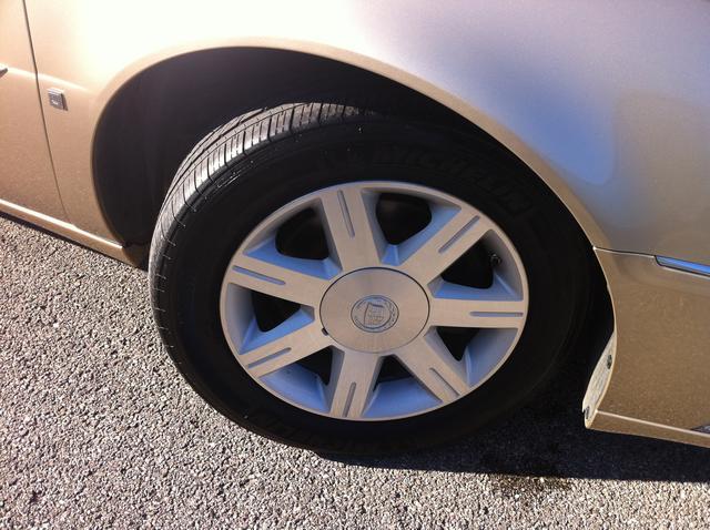 Cadillac DTS 2006 photo 1