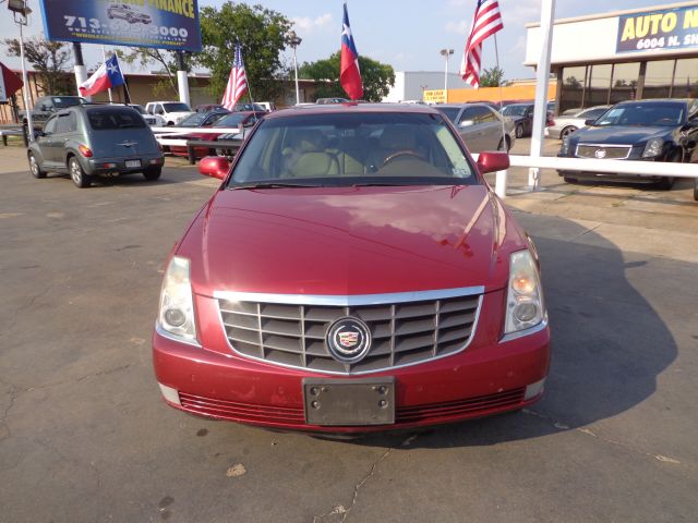 Cadillac DTS 2006 photo 3