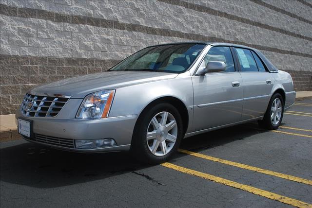 Cadillac DTS 2006 photo 34