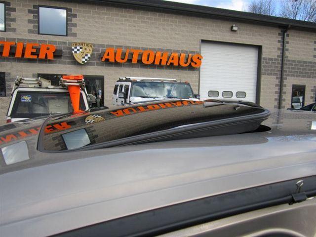 Cadillac DTS 2006 photo 2