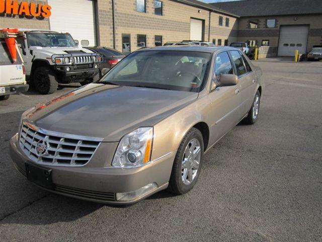 Cadillac DTS 2006 photo 3