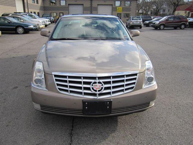 Cadillac DTS 2006 photo 4