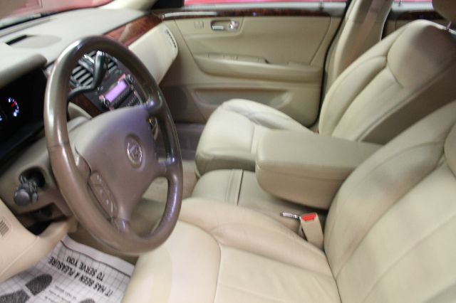 Cadillac DTS 3.5tl W/tech Pkg Sedan