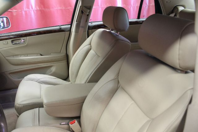 Cadillac DTS 2006 photo 9