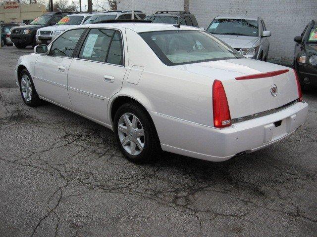Cadillac DTS 2006 photo 5