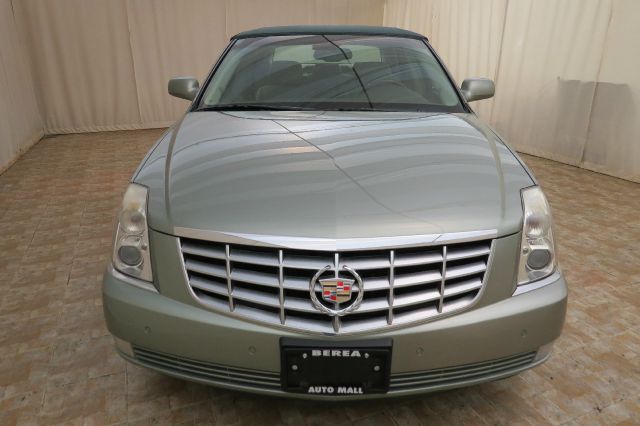 Cadillac DTS 2006 photo 3