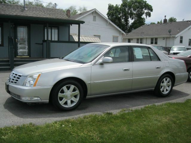 Cadillac DTS 3.5tl W/tech Pkg Sedan