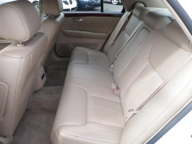 Cadillac DTS 2006 photo 3
