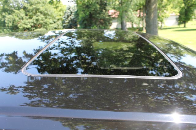 Cadillac DTS 3.5tl W/tech Pkg Sedan