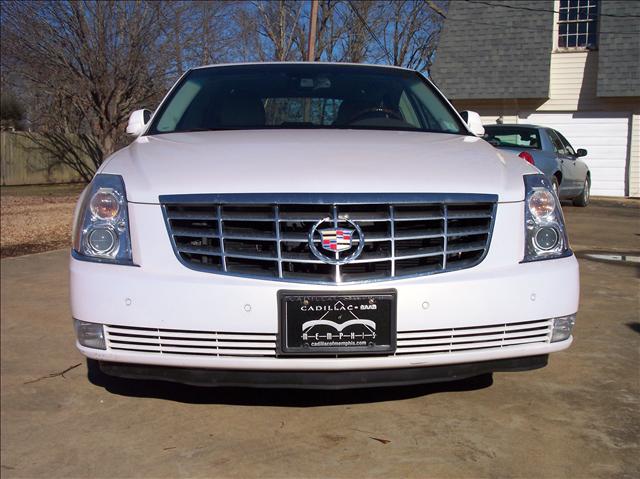 Cadillac DTS 2006 photo 2