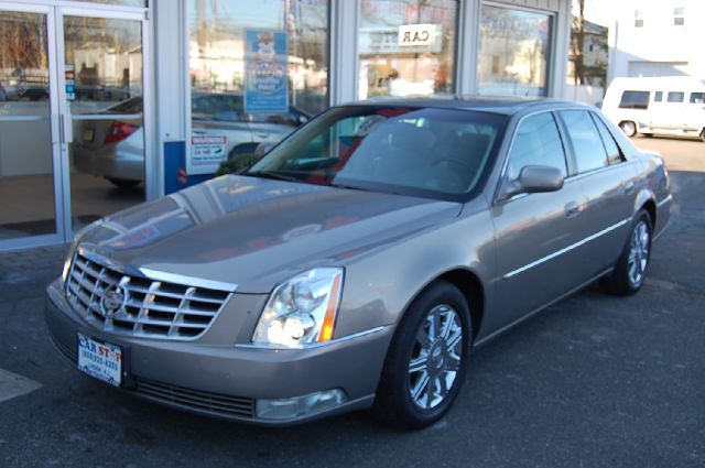 Cadillac DTS 2006 photo 4