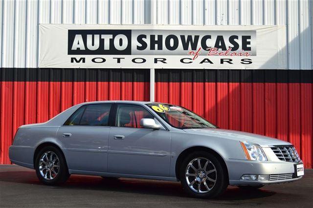Cadillac DTS 3.5tl W/tech Pkg Sedan