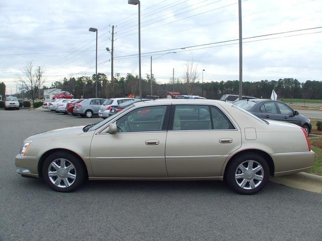 Cadillac DTS 2006 photo 5