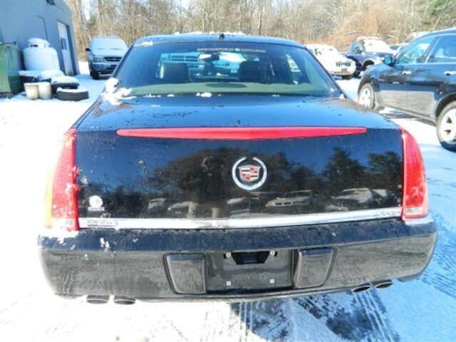 Cadillac DTS 2006 photo 2