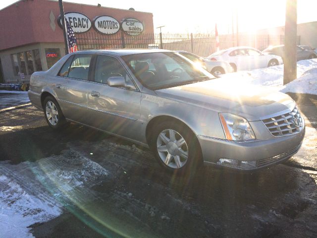Cadillac DTS 2006 photo 4