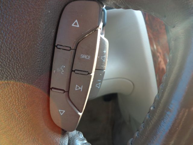 Cadillac DTS 2006 photo 9