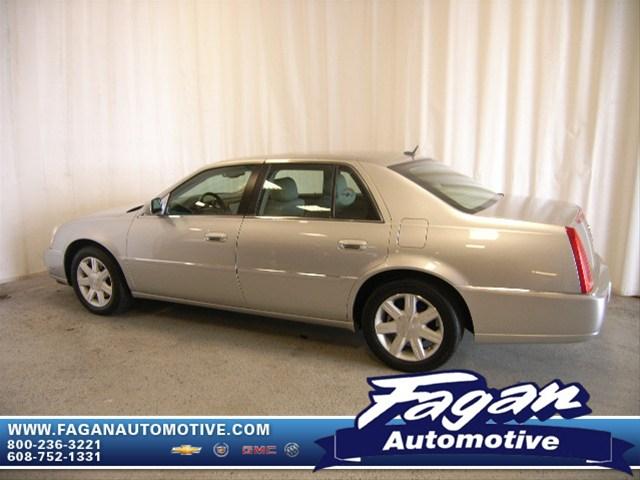 Cadillac DTS 2006 photo 5