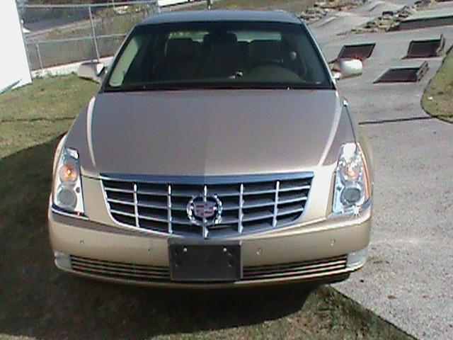 Cadillac DTS 2006 photo 1