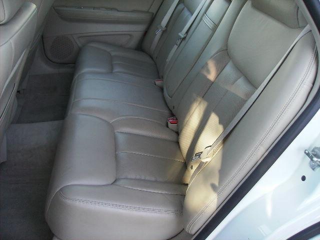 Cadillac DTS 2006 photo 3