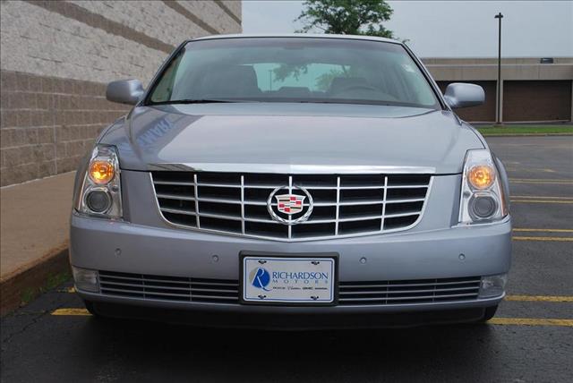 Cadillac DTS 2006 photo 4