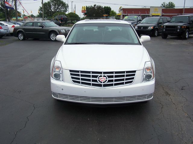Cadillac DTS 2007 photo 4
