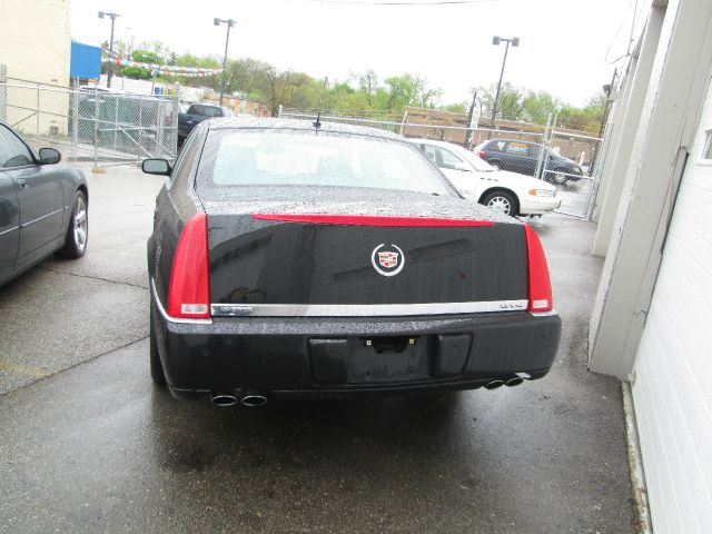 Cadillac DTS 2007 photo 4