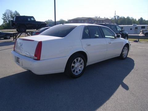 Cadillac DTS 2008 photo 1