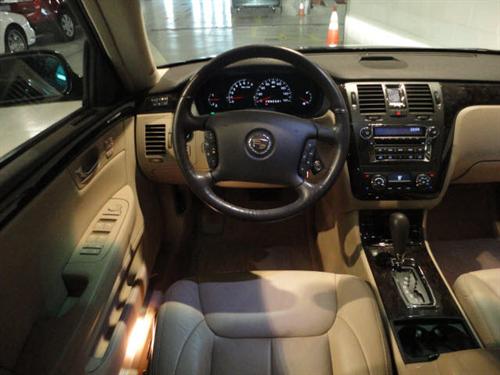 Cadillac DTS 2008 photo 3