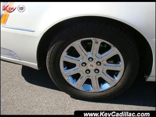 Cadillac DTS 2008 photo 3