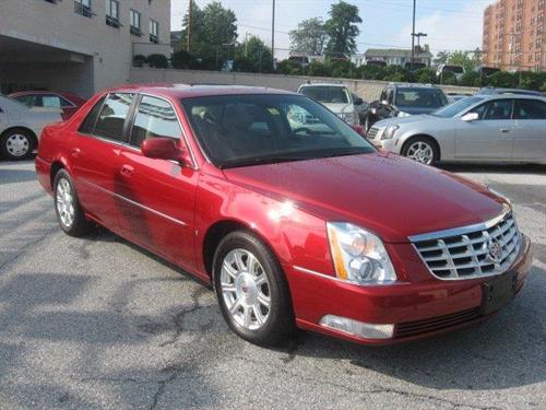 Cadillac DTS 2008 photo 2