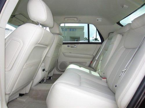 Cadillac DTS 2008 photo 4