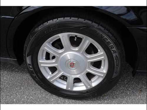 Cadillac DTS 2008 photo 4