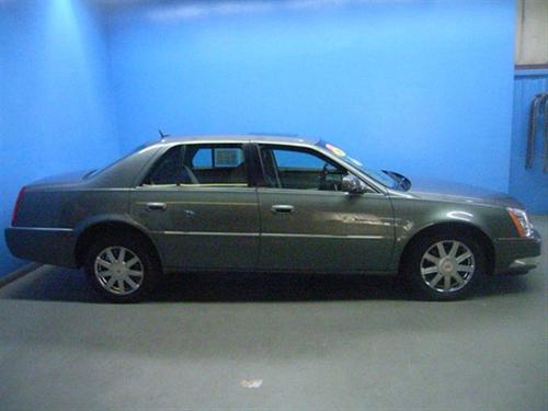 Cadillac DTS Base Other