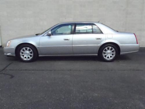 Cadillac DTS 2008 photo 3