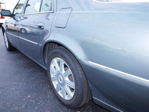 Cadillac DTS 2008 photo 3
