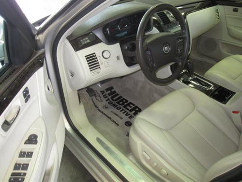 Cadillac DTS 2008 photo 3