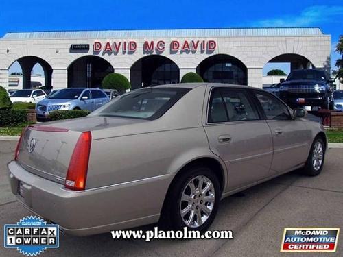 Cadillac DTS 2008 photo 1