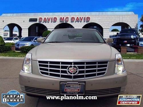 Cadillac DTS 2008 photo 2